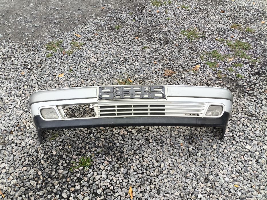 Передний бампер передній Mercedes w210 E-class мерседес 210