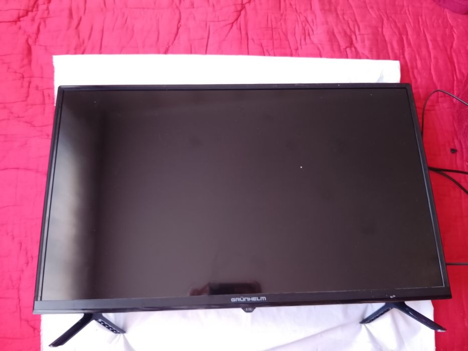 Плазма, майже нова. В гарному стані, все працює