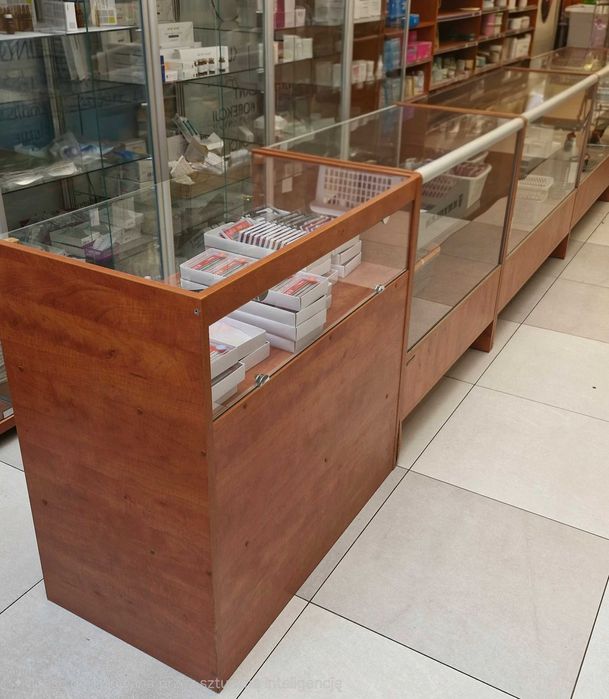 Meble sklepowe i biurowe regały, lady