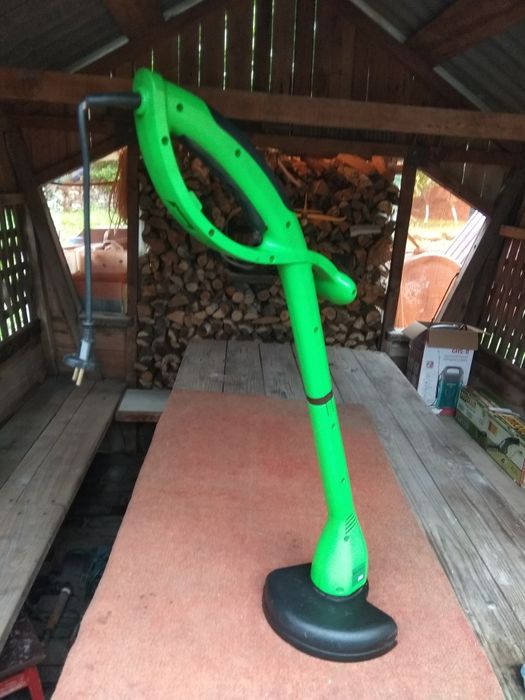 Трімер садовий  .