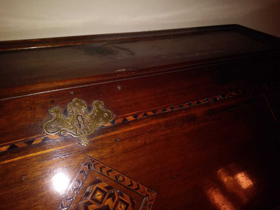 Papeleira / Escrivaninha / Peça de Antiquário