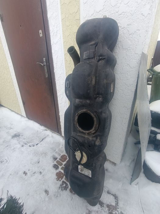 Бак від mercedes sprinter на 70 літрів