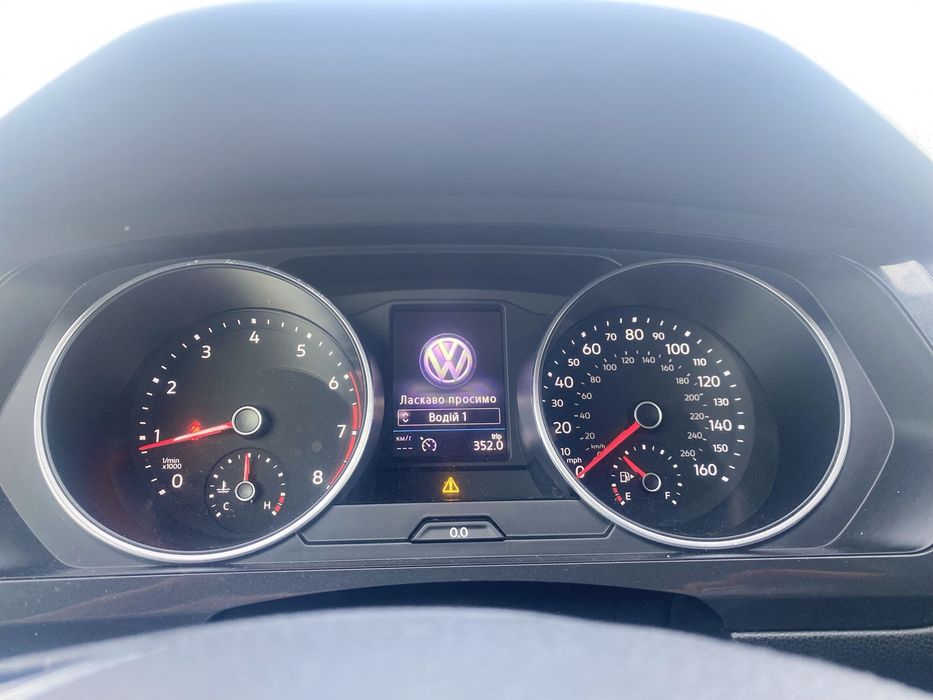Продам Volkswagen Tiguan 2.0 Бенз