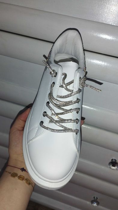 Nowe buty rozmiar 41