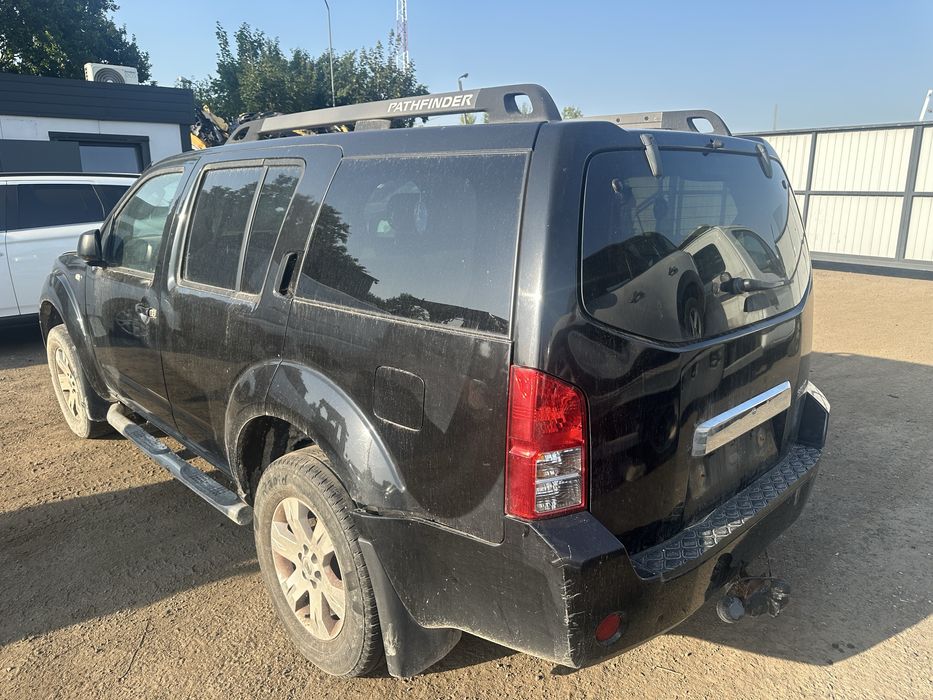 Nissan Pathfinder silnik 2.5D 2007r,Anglik z kluczykami