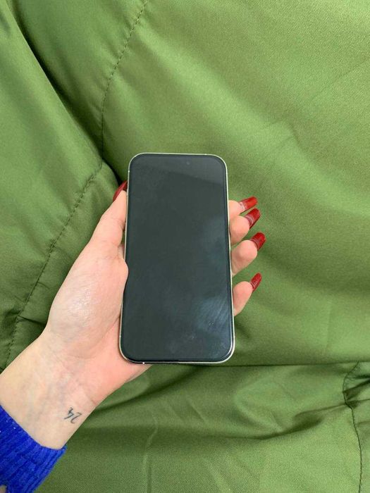 iPhone 14 pro prateado 128 GB