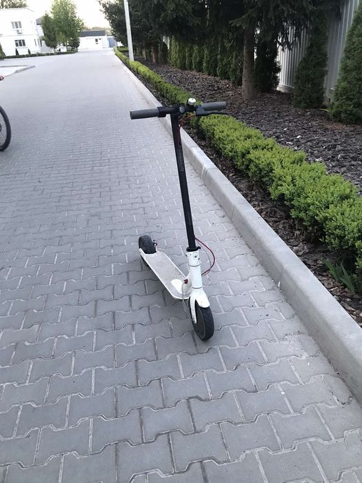 Продам Xiaomi M365