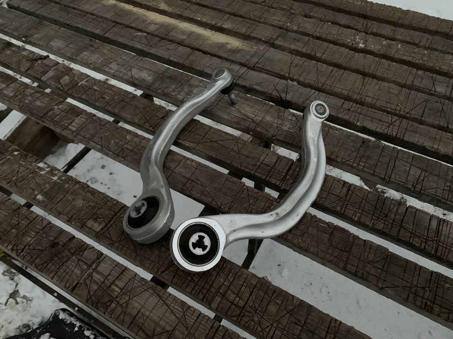 Tesla model y 2021 передний нижний левый правый рычаг банан оригинал