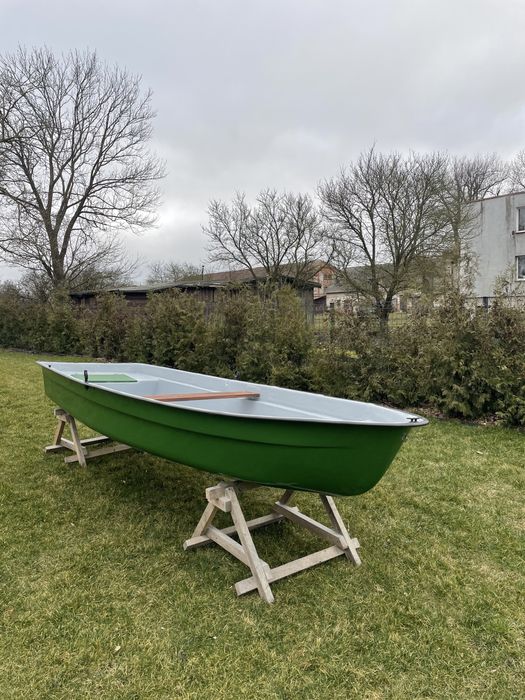 Łódź łódka łodzie łódki łódke łodka łodzie wędkarska wędkarskie