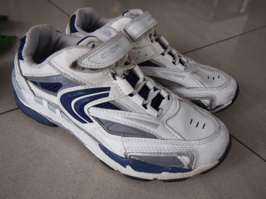 Buty adidasy sportowe 34 dziecięce