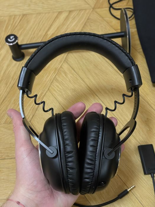 Навушники Logitech G PRO X Gaming Headset Black + Підставка