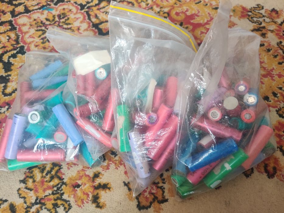 Акумулятори 18650 127 шт одним лотом Дешево!