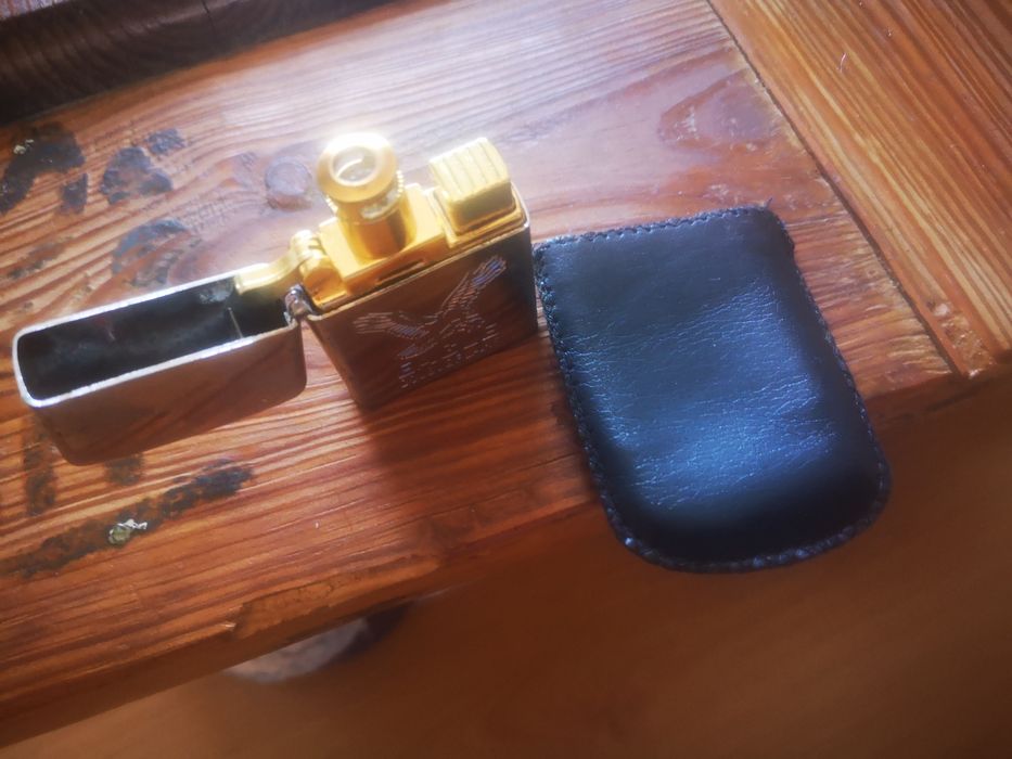 Isqueiro eagle doublefame