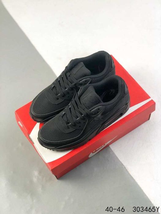 Nike Air Max 90 Czarny R.42