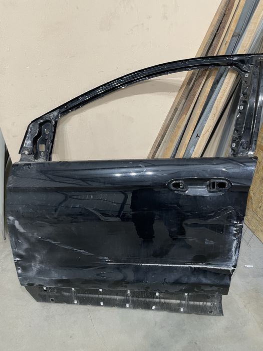 Водійські двері Ford Edge 2017