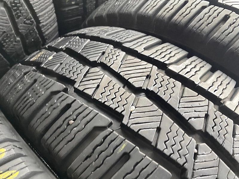 215/60r17C Michelin Agilis Alpin_8mm_4szt_(103)