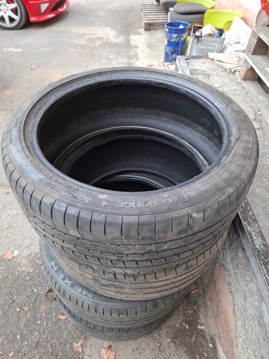Шины 245/40 19 пара goodyear runflat nexen nferro 17 год без поврежд
