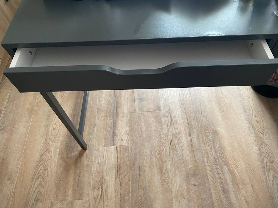 Sprzedam Biurko IKEA