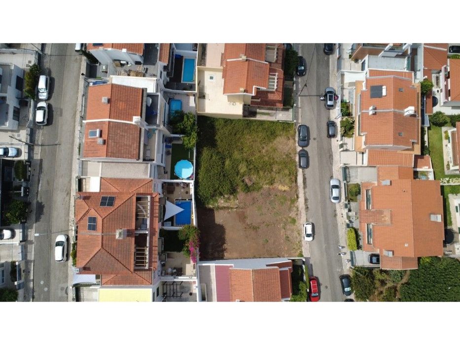 Plot, 3 bedrooms, Oeiras, Alcântara