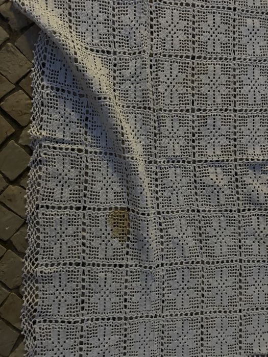 Toalha bordada em renda