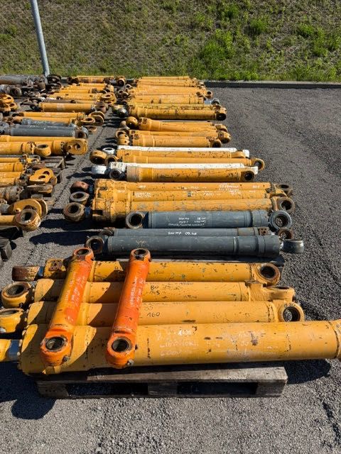 siłownik hydrauliczny przemysłowy L 1000 MM UŻYWANY
