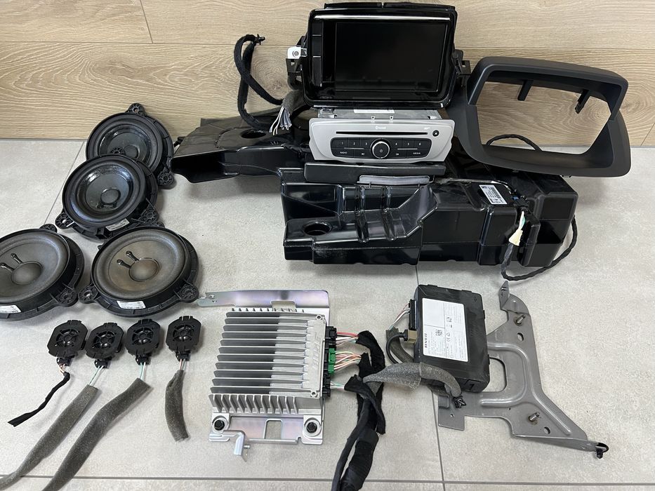 Акустика R-Link Megane Scenic Vivaro Trafik Zoe