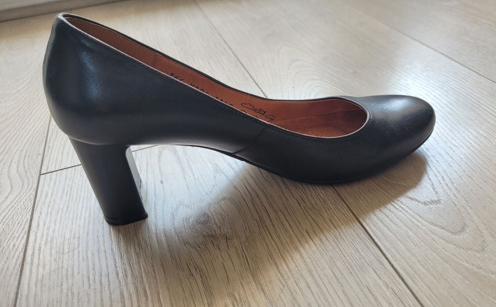 Klasyczne Czółenka Ryłko (rozmiar 37.5) - Skóra Naturalna!