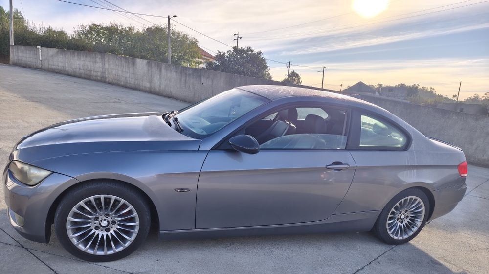 BMW  320 E92 Coupé   Diesel