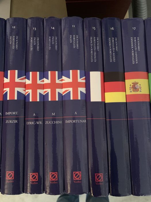 Dicionarios em varios idiomas