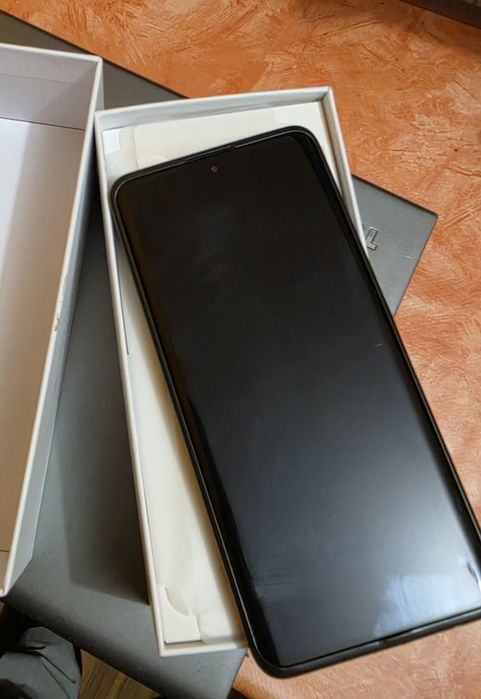 Redmi note 13 Pro +