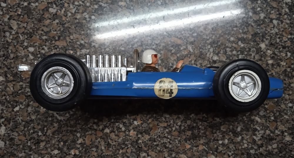 Carrinho fórmula-1 PlayMe B.R.M raro anos 60