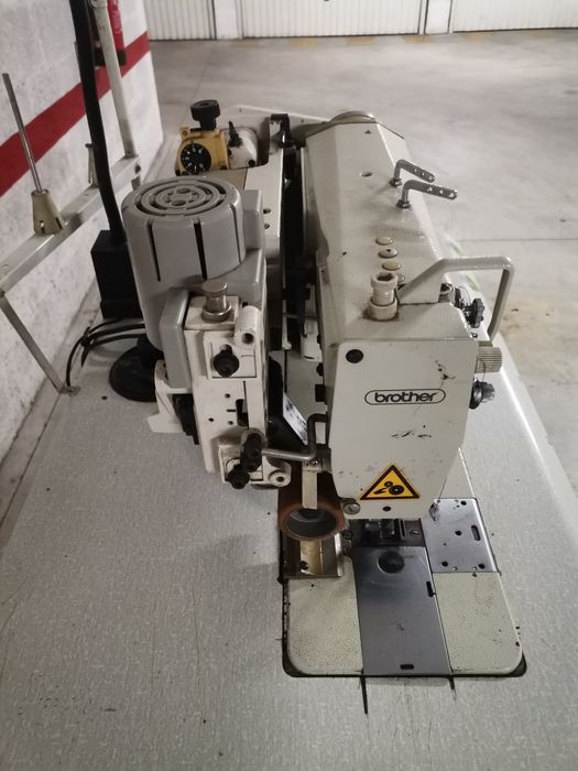 Máquina de custura brother LT2-B842-5