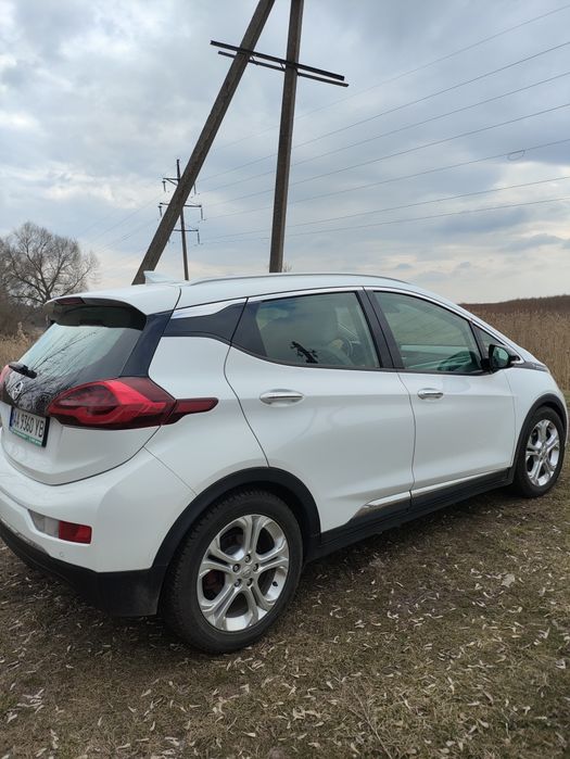 Opel Ampera-E офіційна європейка, 2018 рік. Сестра Шевроле Болт.