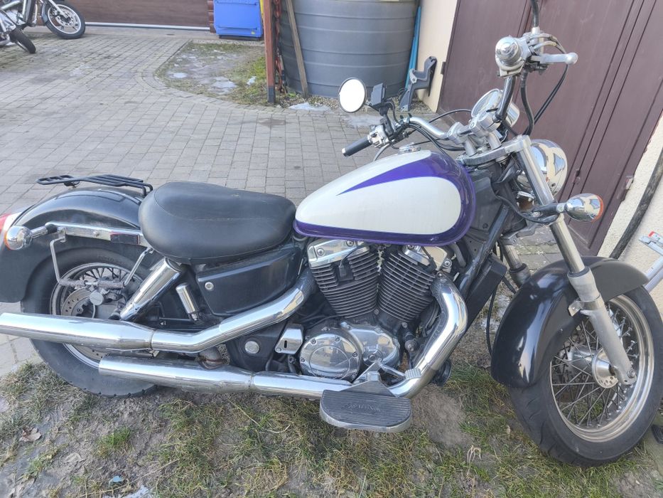 Honda Shadow VT 1100 C2