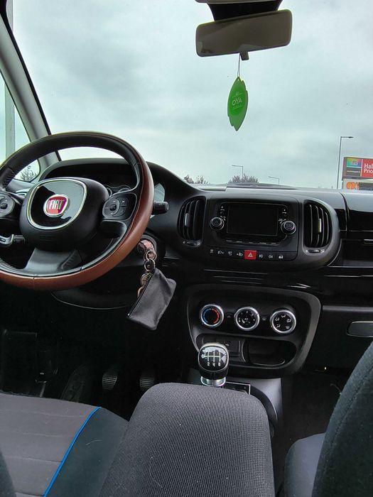 Fiat 500L 1.4 T-Jet Cross benzyna 120 KM