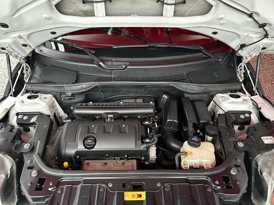 Mini One Countryman 1.6i 98cv (Poucos kms)