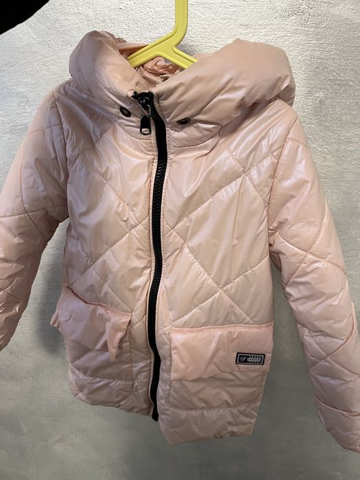 Курточка на дівчинку 116-122