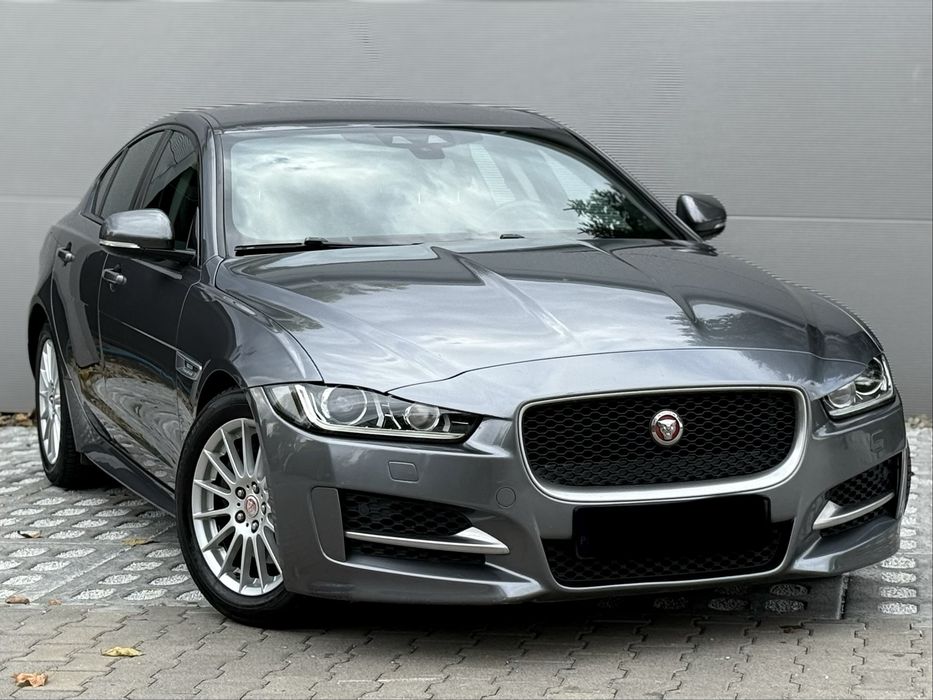 Jaguar XE