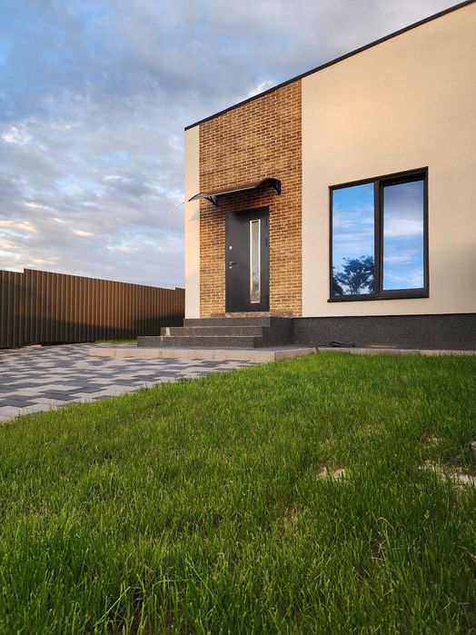 Забудовник! Продам будинок_дуплекс 75 м2, 2.8 сотки ділянка.