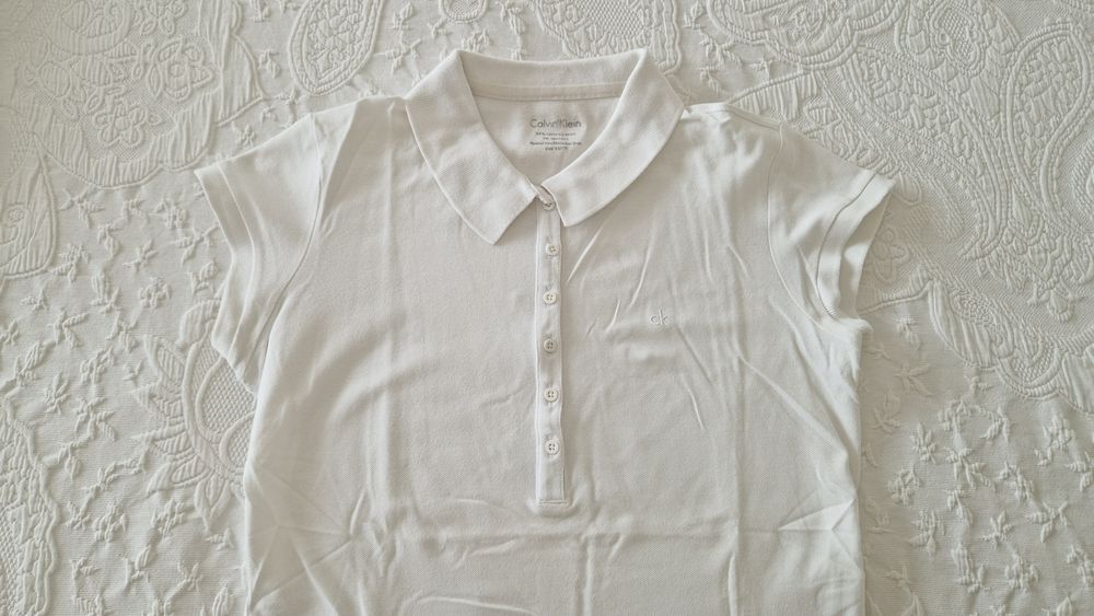 Polo branco, Calvin Klein, tamanho XS