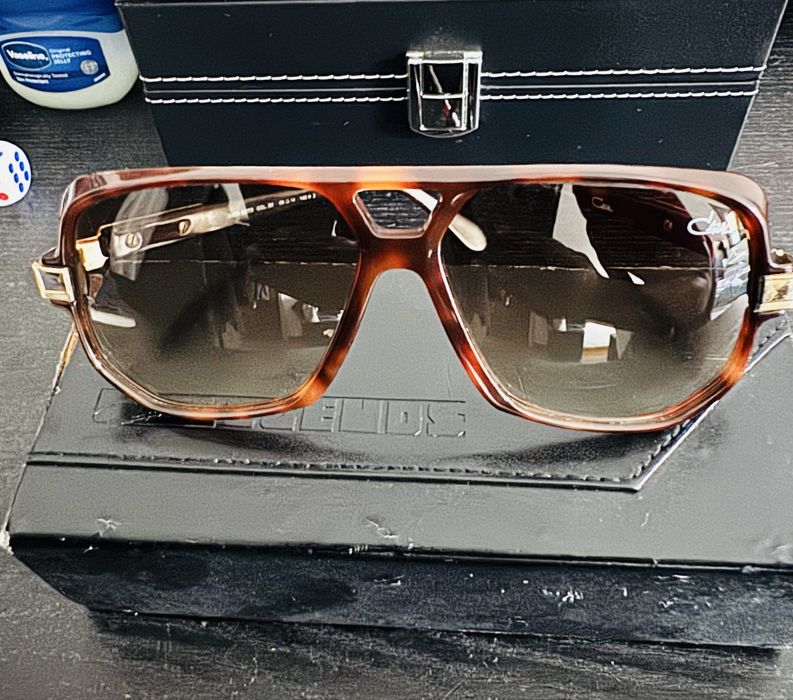 Vendo Oculos CAZAL