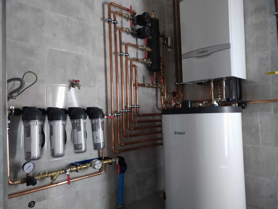 Hydraulik Pompa Ciepła Kotły Gazowe Ogrzewanie Podłogowe