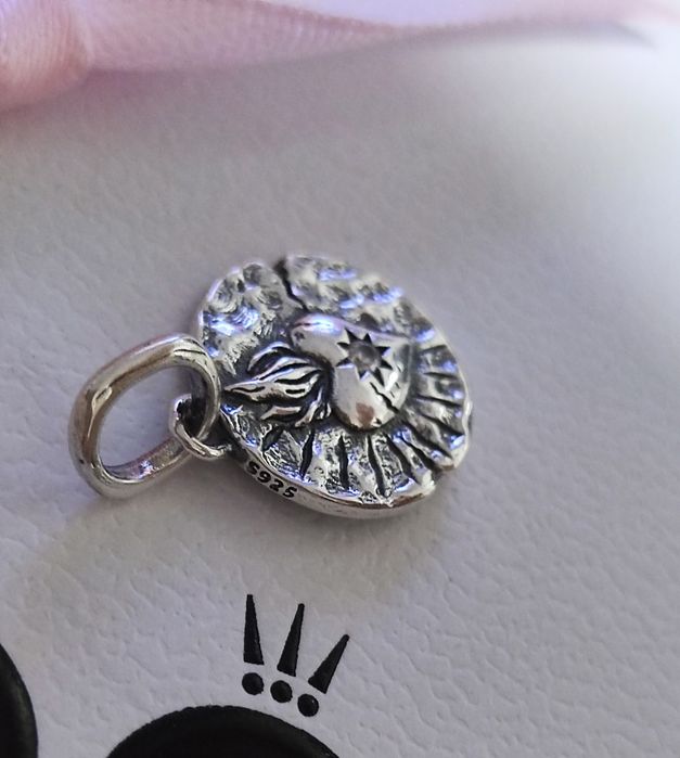 Talizman Amulet medalion płonące Serce S925 nowa zawieszka