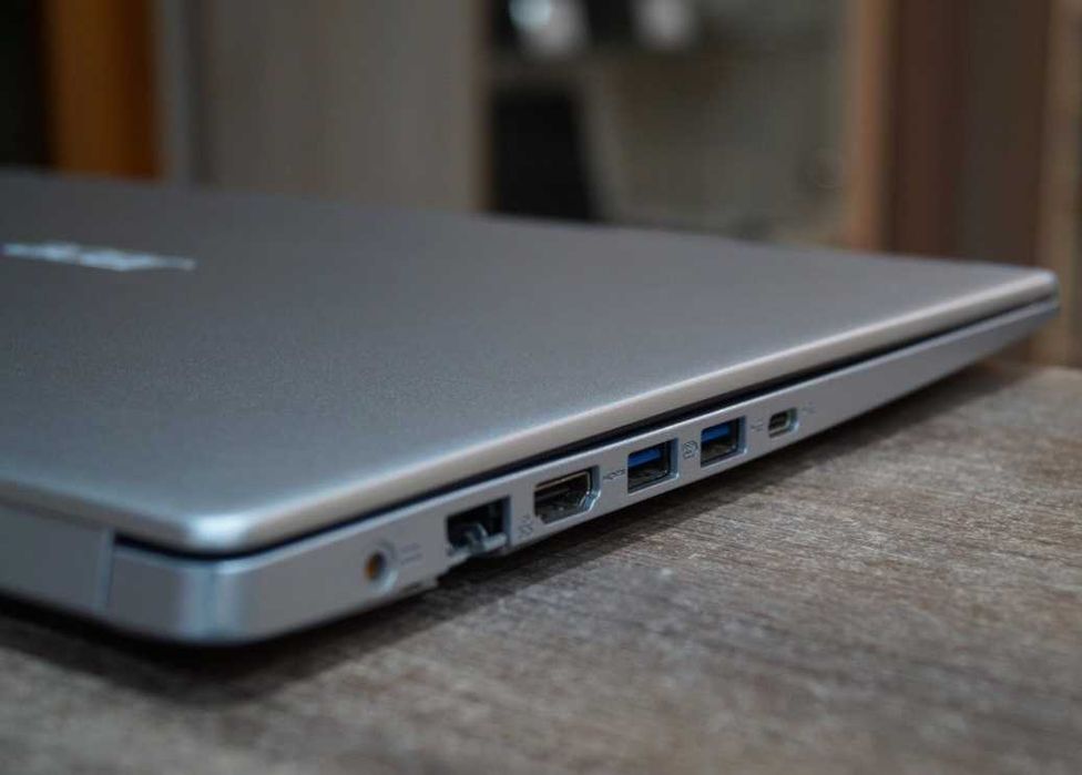 Ноутбук Acer (IPS/Core i5-1035G1/RAM 8ГБ/SSD 256ГБ/MX350)TVOYO