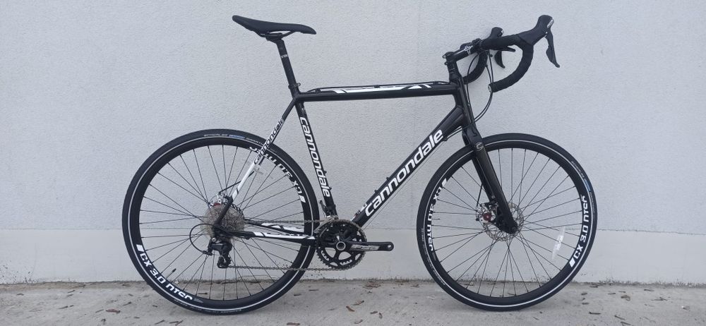 CANNONDALE CAADX DISC (przełaj/gravel), Shimano 105, Rozmiar 58