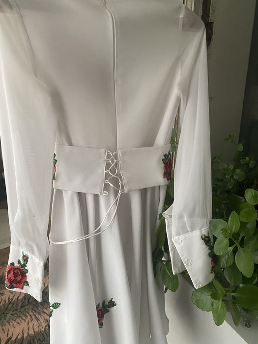 Плаття вишиванка з бісеру