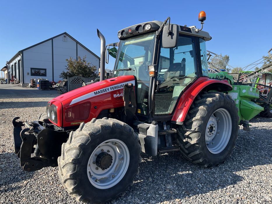 Massey Ferguson 5445 Dyna-4 2009 Rok Tuz Adaptacja Do Ładowacza Biegi Pełzające Klimatyzacja Perkins
