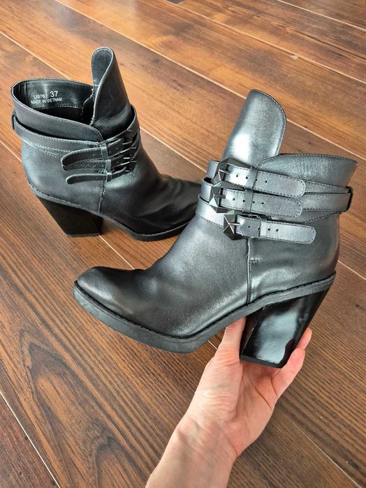 Skórzane botki Mohito rozm. 37