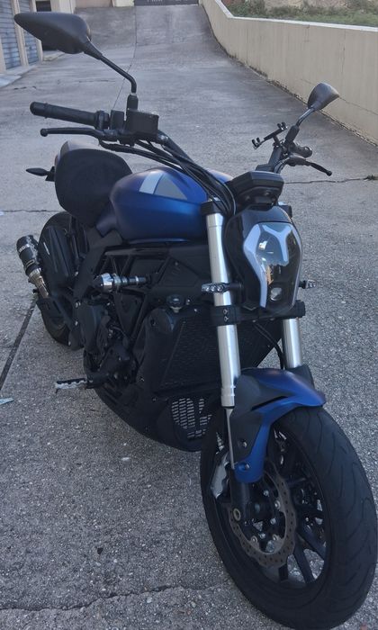 Vendo mota Benelli 502C