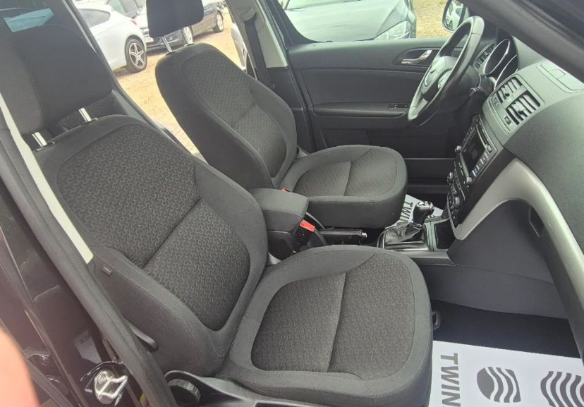 Skoda Yeti 2013 дизель 2.0 Автомат 4WD
